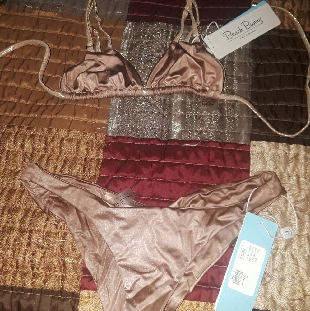 Beach bunny bikini
